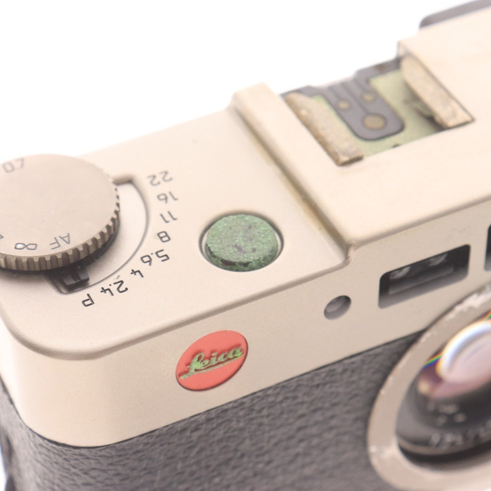 Leica CM Compact Film Camera 1:2.4/40mm No.2951041 with Accessories [1206338973]