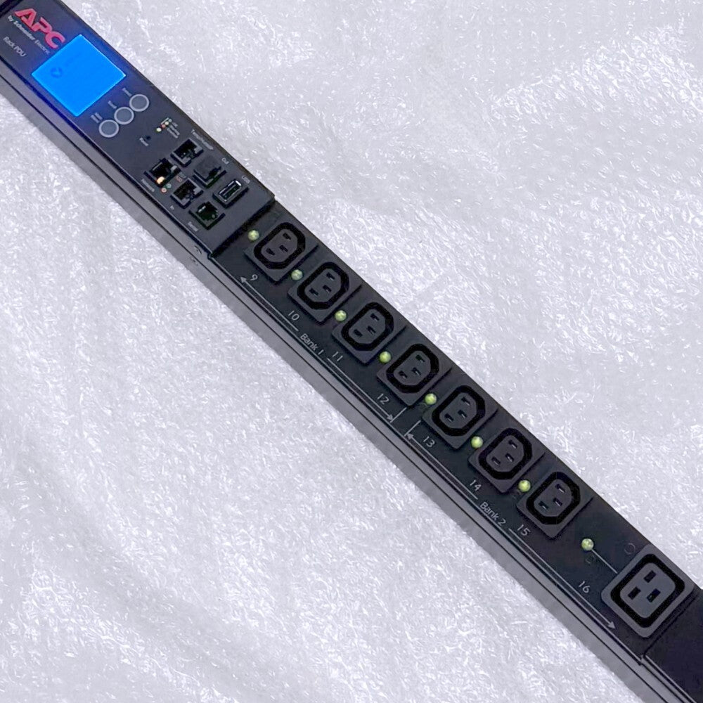 APC AP8941 Rack PDU 2G Switched 0U Single Phase 200V 30A Input NEMA L6-30P Output IEC-C13/C15 x21 IEC-C19/C21 x3 [w1235203754]