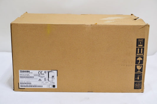 Toshiba VFS15-4110PL Small Inverter [m1141007882]