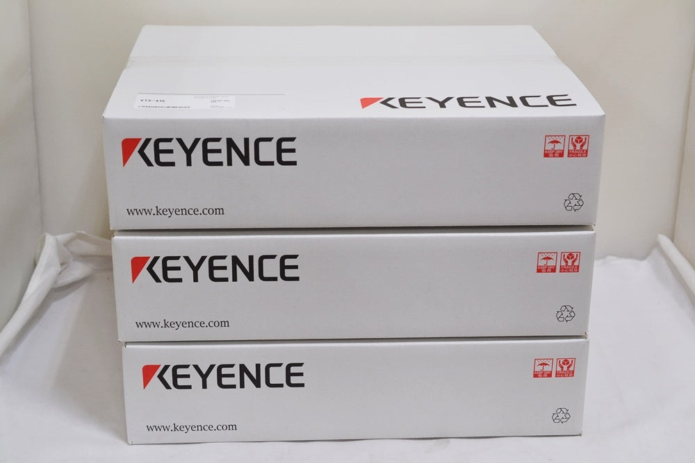 Keyence VT5-X15 Touch Panel 15 inch 3 pcs (open box) [e1187344845]