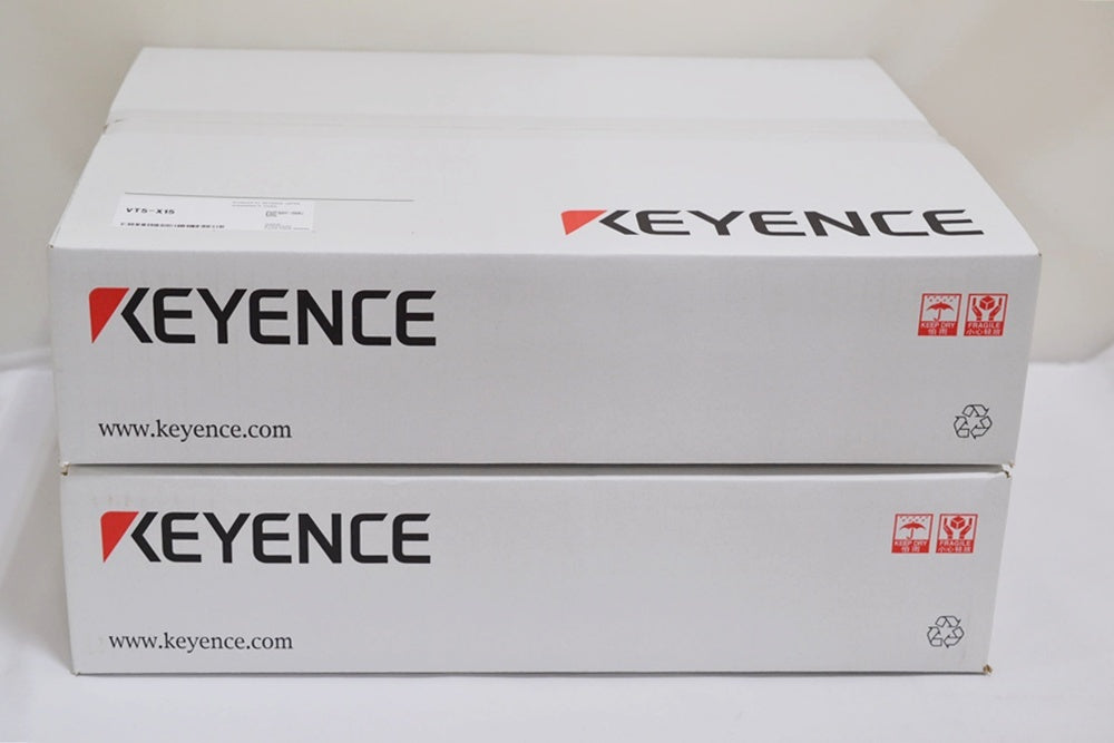 Keyence VT5-X15 Touch Panel 15 inch 2 pcs (open box) [n1202039091]