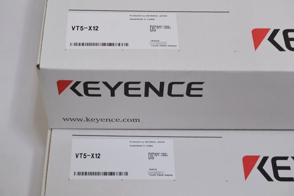 KEYENCE VT5-X12 Color Touch Panel 12-inch Set of 2 [t1218526119]