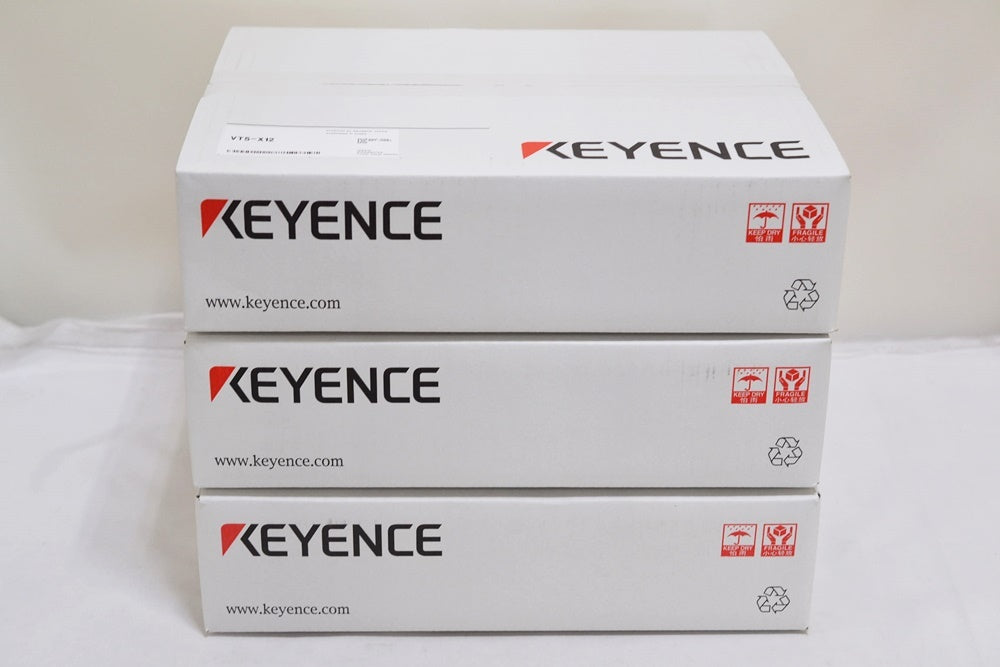 Keyence VT5-X12 Touch Panel 12 inch 3 pcs (open box) [m1236563518]