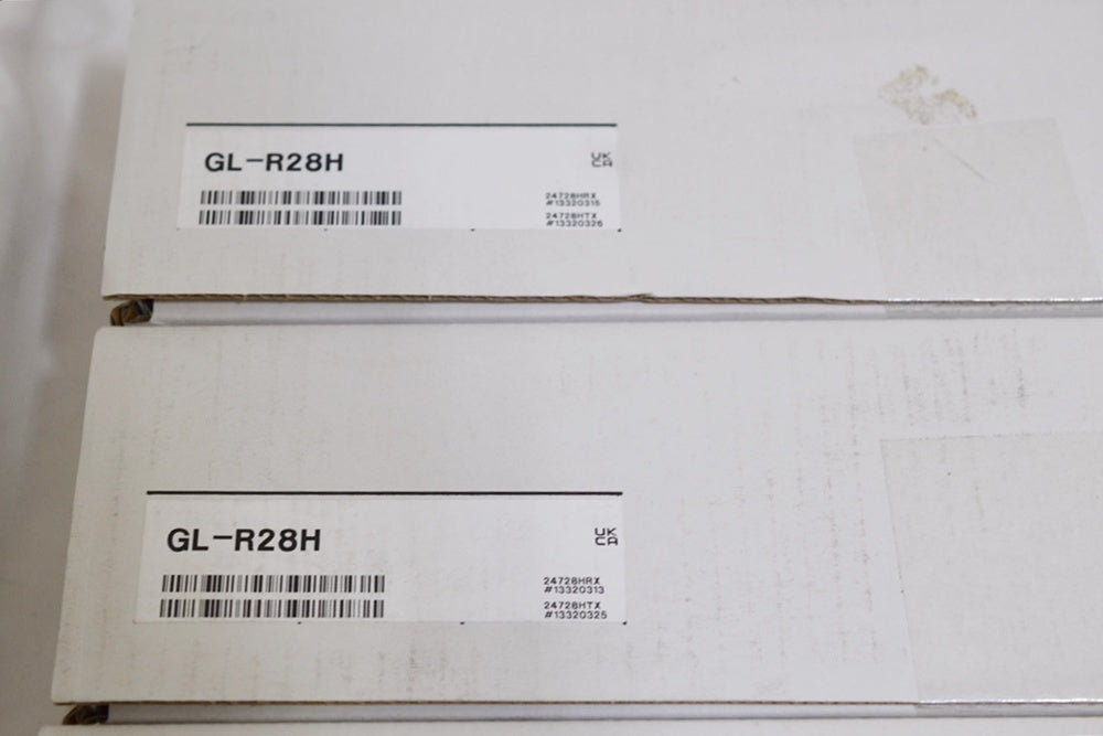 Keyence GL-R28H Safety Light Curtain 4 pcs (open box) [1240266995]
