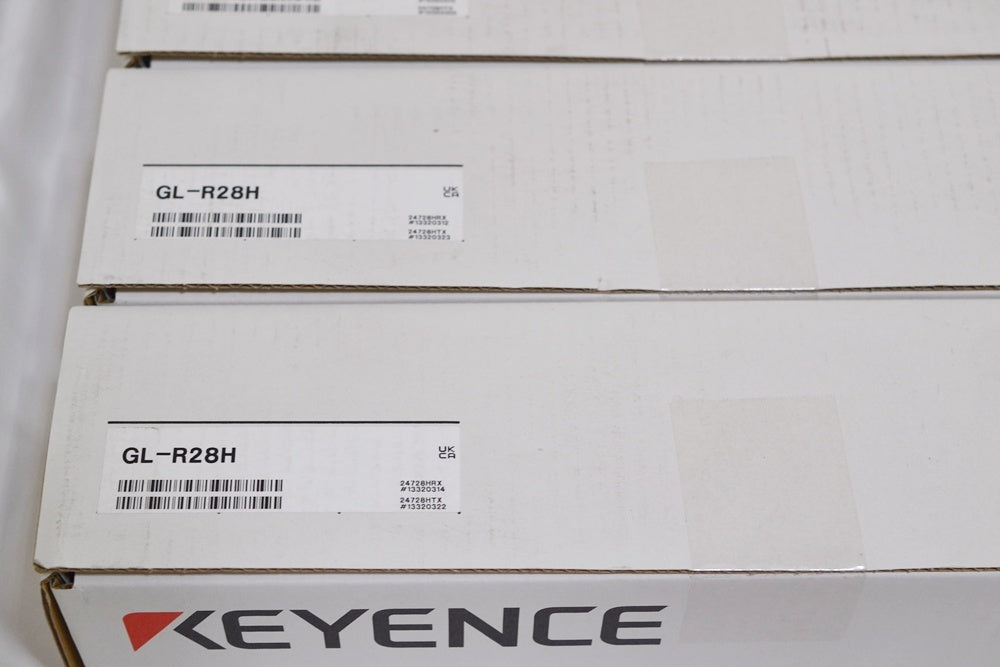 Keyence GL-R28H Safety Light Curtain 4 pcs (open box) [1240266995]