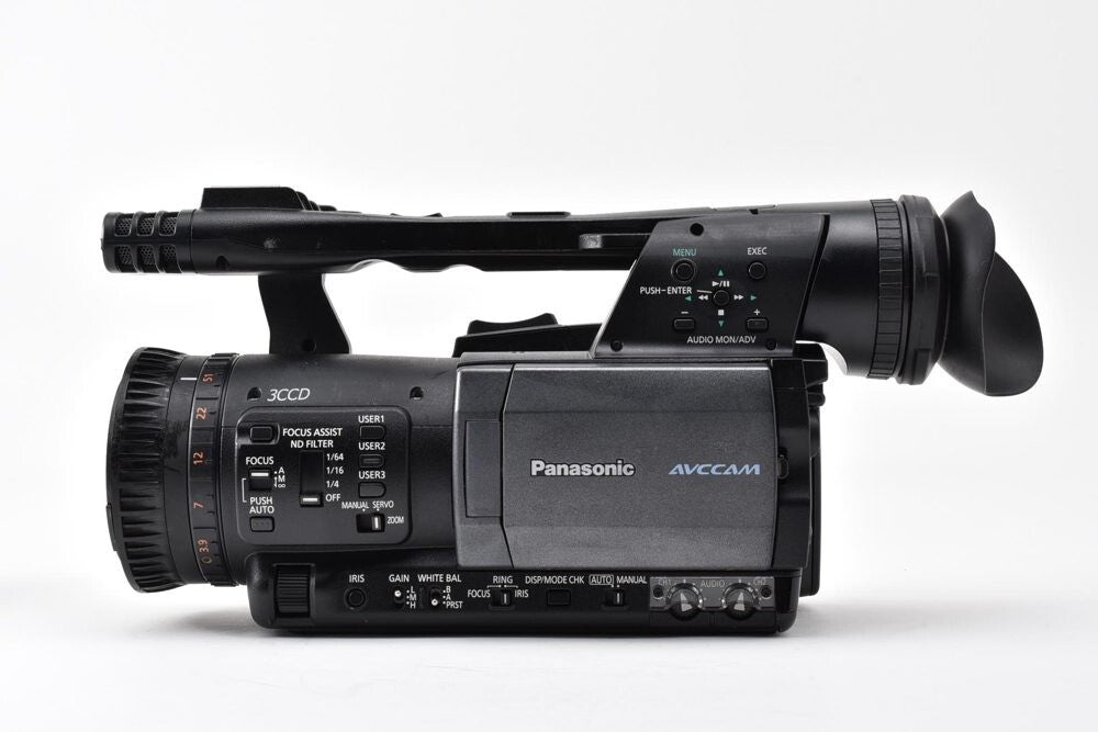Panasonic AG-HMC155 Professional Camera [v1249593210]