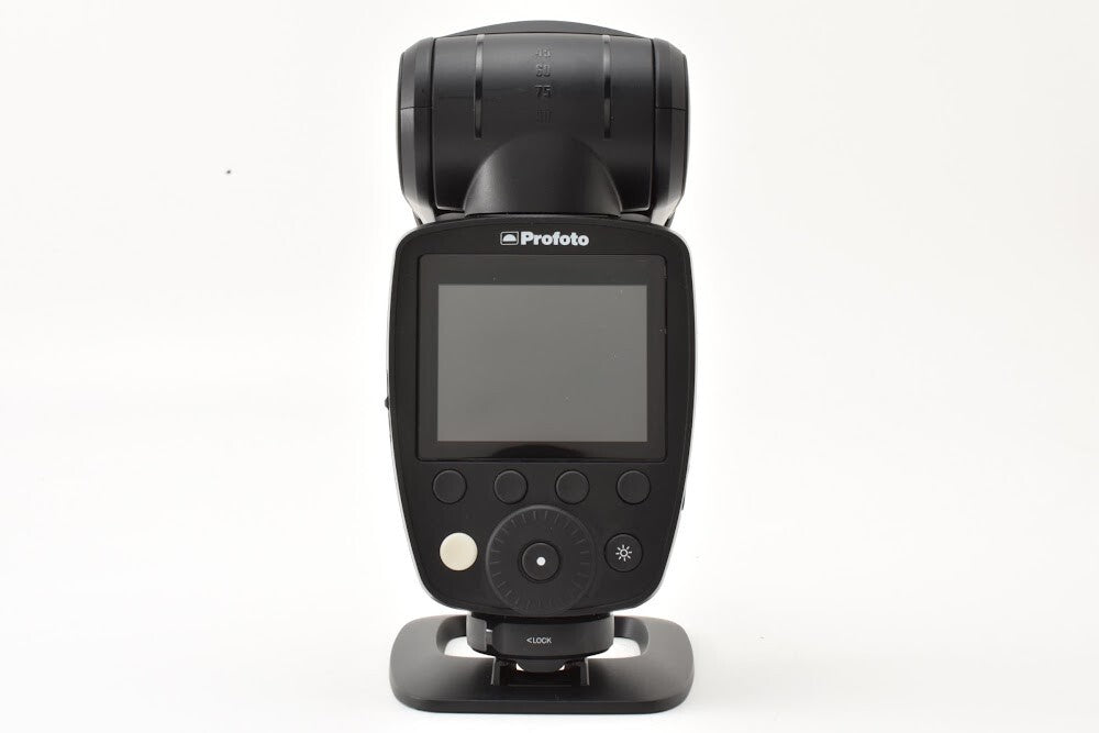 Profoto A10 Strobe Lighting with Original Box, Manual, Case, Strap [u1249645430]