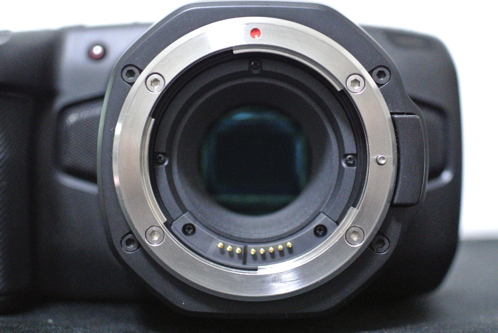 Blackmagic Pocket Cinema Camera 6K with Canon EF50mm F1.8 II and Canon EF-S55-250mm F4-5.6 IS II [o1249374124]