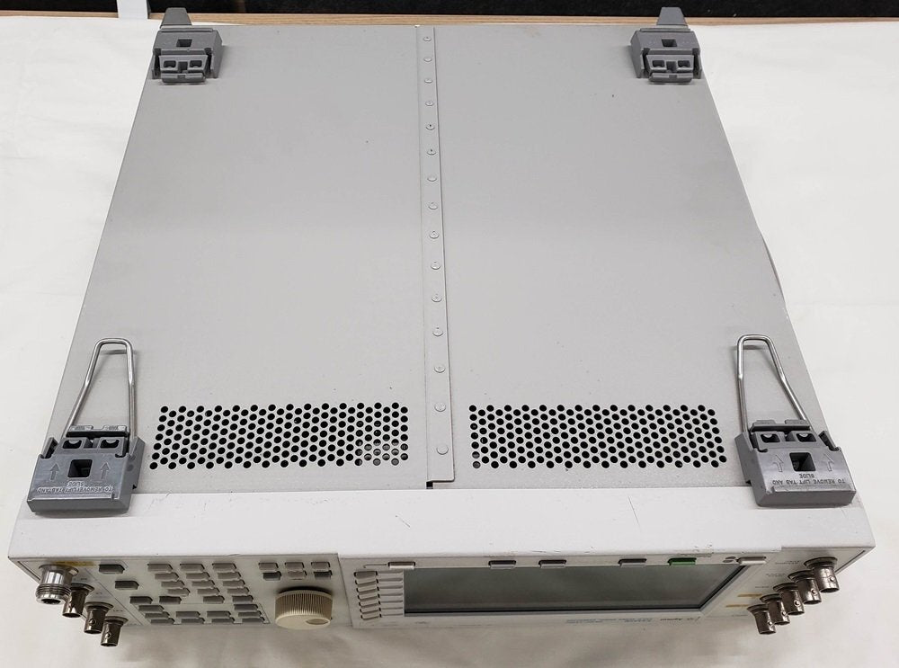 Agilent E4432B ESG-D Signal Generator 250kHz-3.0GHz [l1128516951]