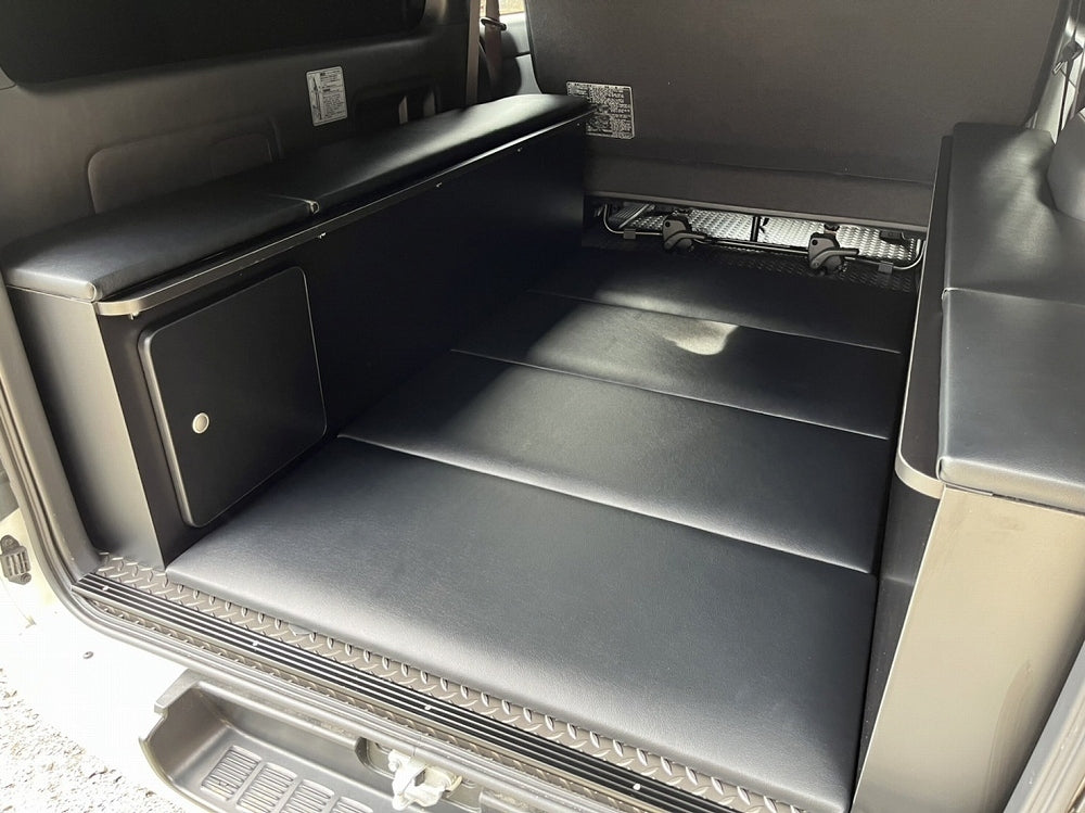 Box type bed kit for 200 series Hiace S-GL standard body (hiace-bed) Made to order product. Cash on delivery not available. Cancellation not possible. [l1207190280]