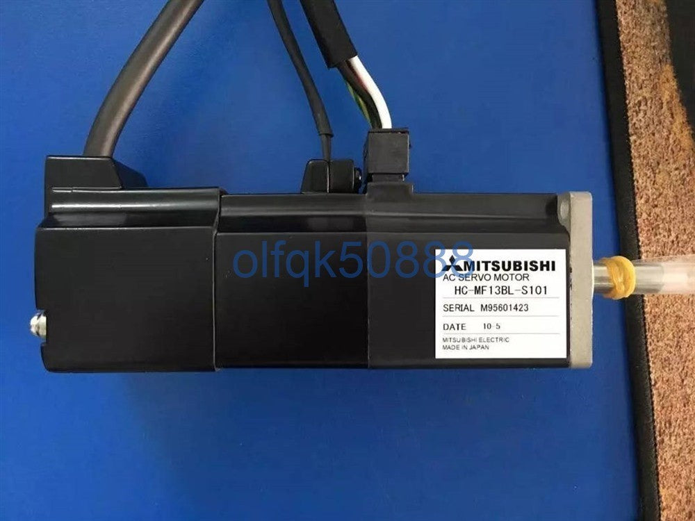 Mitsubishi HC-MF053K-S101 Servo Motor [r1100850790]