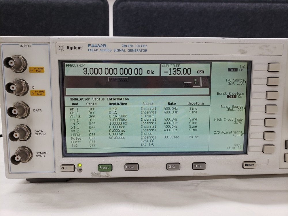 Agilent E4432B ESG-D Signal Generator 250kHz-3.0GHz [l1128516951]