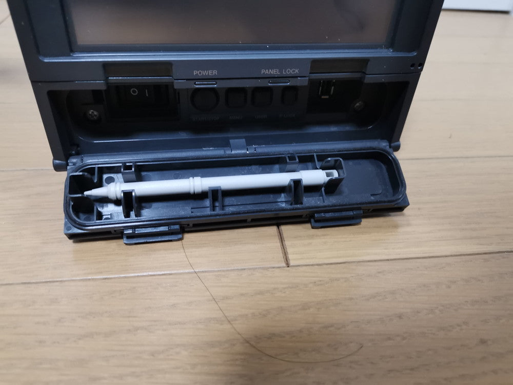 KEYENCE TR-V550 Touch Data Recorder with TR-TH08 and SJ-U2 [t1166722204]