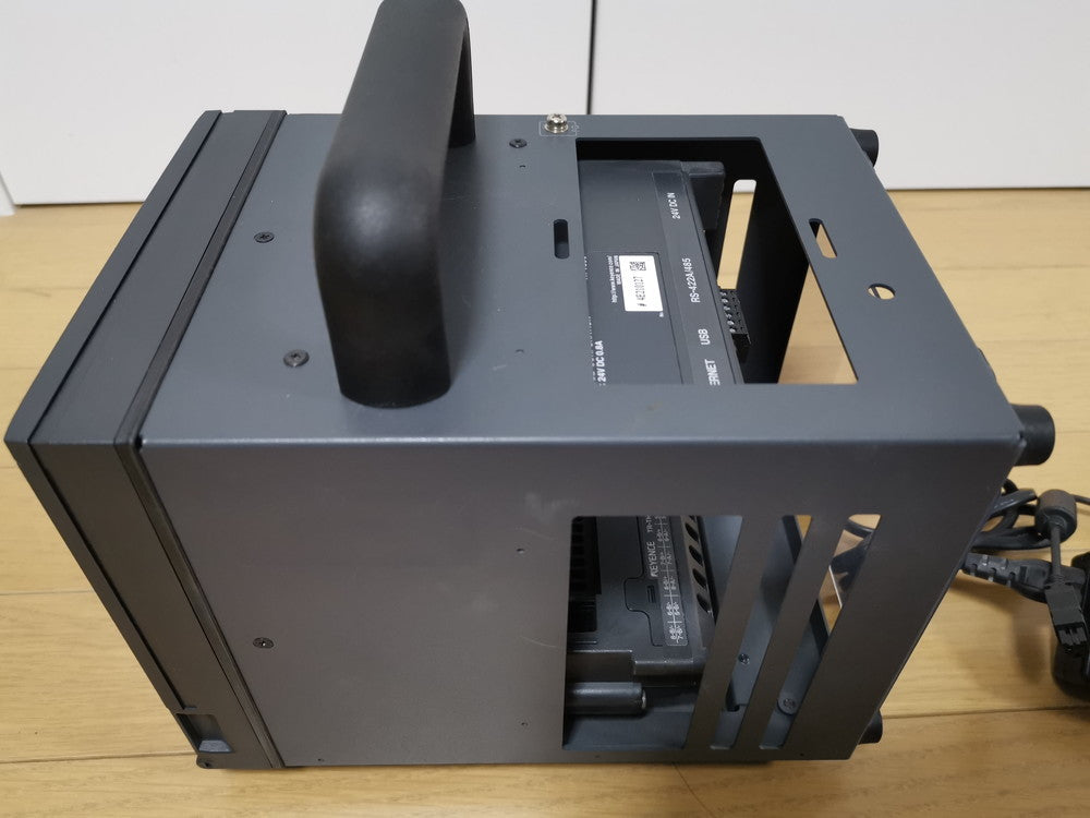 KEYENCE TR-V550 Touch Data Recorder with TR-TH08 and SJ-U2 [t1166722204]