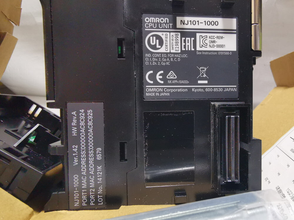 OMRON NJ101-1000 PLC High Speed High Precision High Reliability CPU Device [r1170403000]