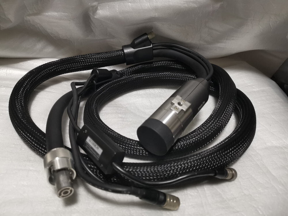 Keyence VHX-900 Camera Microscope [v1176763061]