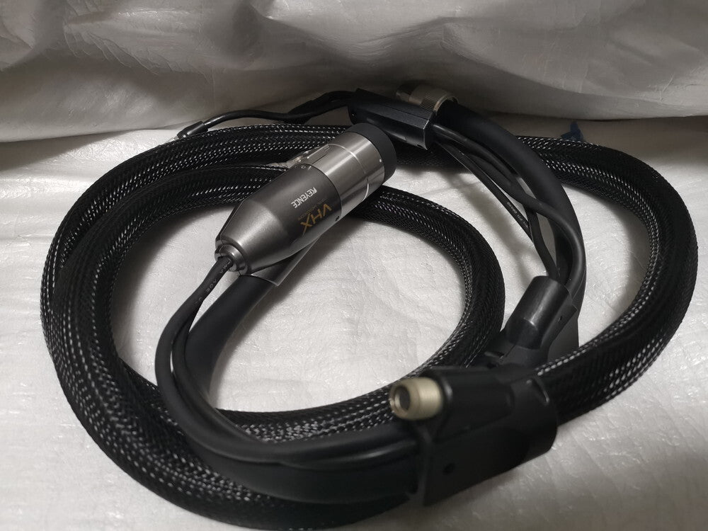 Keyence VHX-900 Camera Microscope [v1176763061]