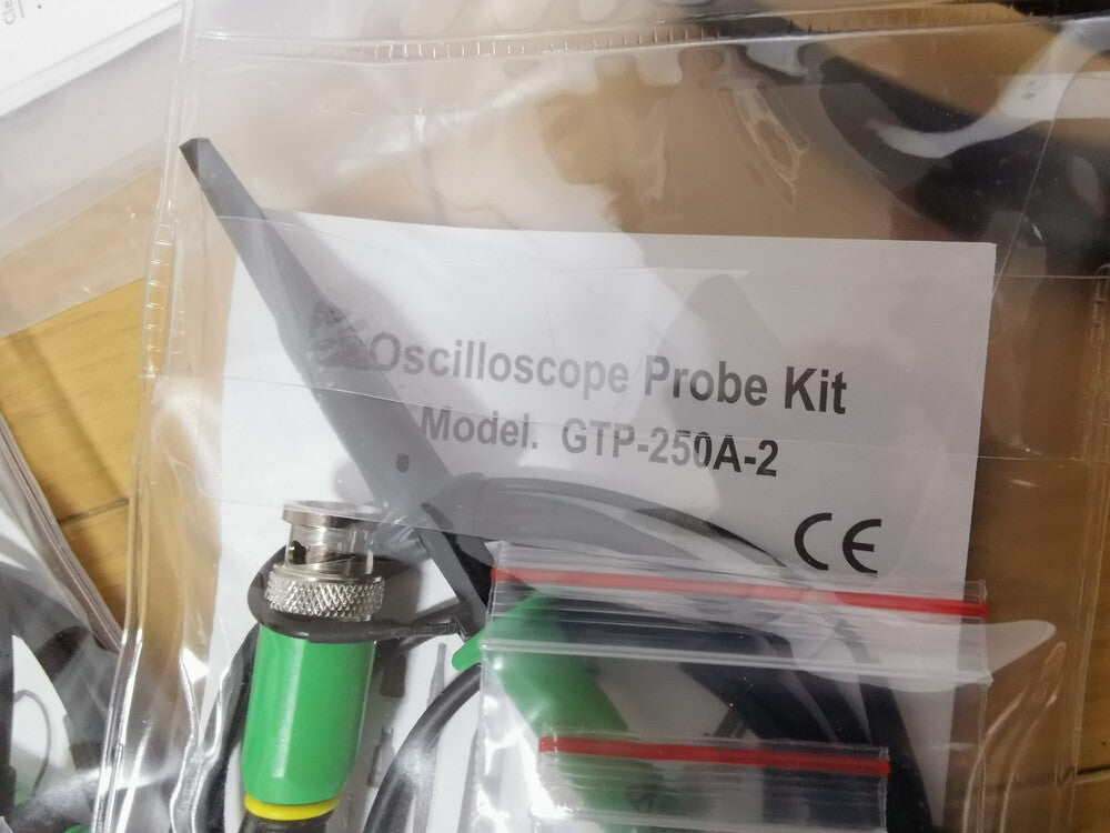 GWINSTEK GDS-2204A Digital Storage Oscilloscope 200MHz 4CH 2GS/s [g1188570278]