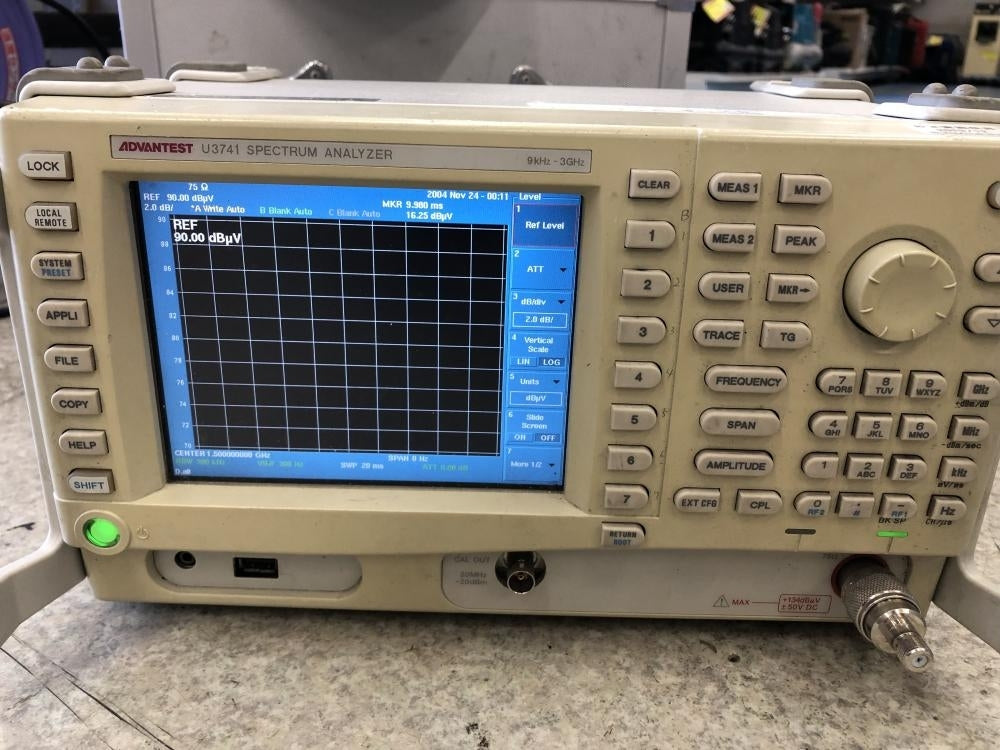 Advantest U3741 Spectrum Analyzer [h1190914008]