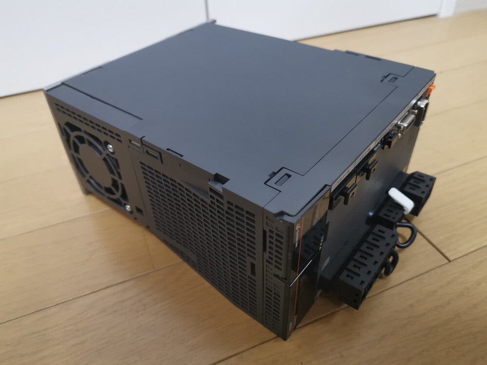 MITSUBISHI MR-J5-200B AC Servo Amplifier [r1198266181]
