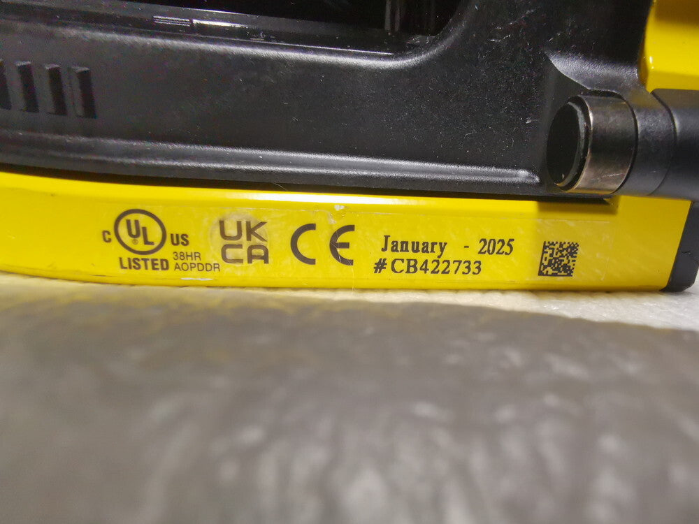 KEYENCE SZ-V04 Safety Laser Scanner [r1207925597]