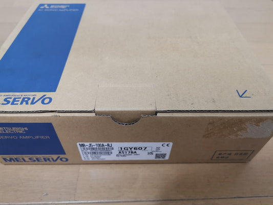 MITSUBISHI MR-J5-100A-RJ AC Servo Amplifier [b1217451988]