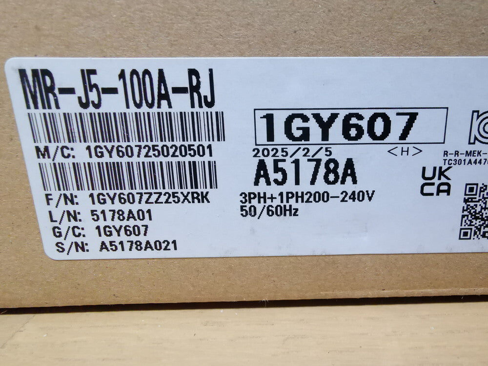 MITSUBISHI MR-J5-100A-RJ AC Servo Amplifier [b1217451988]