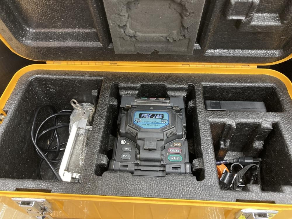 Fujikura FSM-18R Optical Fiber Fusion Splicer [1218697836]