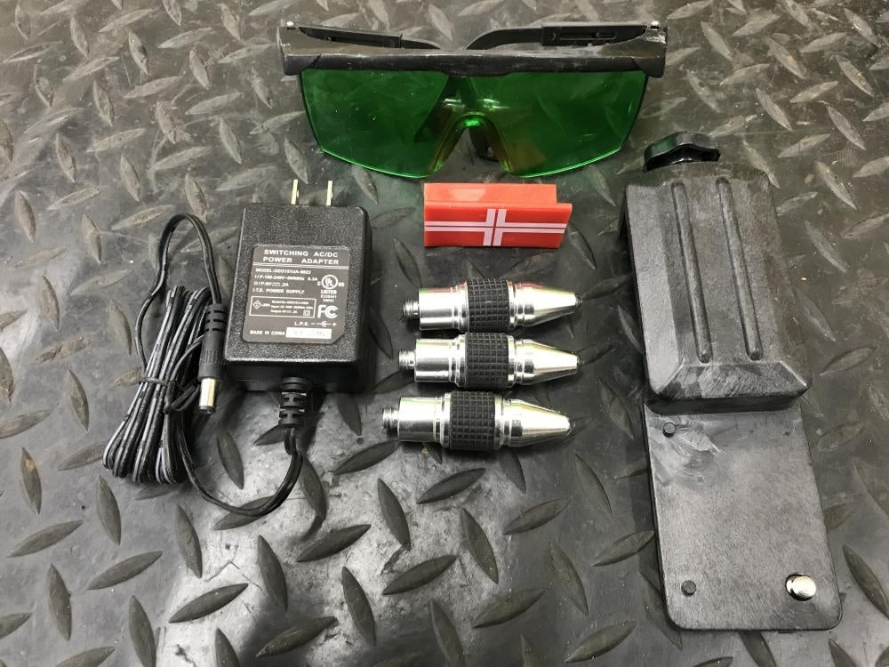 LTC SSGM9X Green Laser Level with Smart Base and Receiver (for parts or not working) [e1225123352]