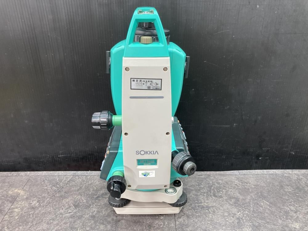 Sokkia SET330R Total Station with 2 Batteries and Charger [u1236364847]