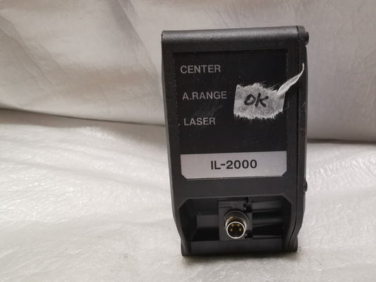 Keyence IL-2000 CMOS Laser Sensor Head 1m-3m [c1237690508]