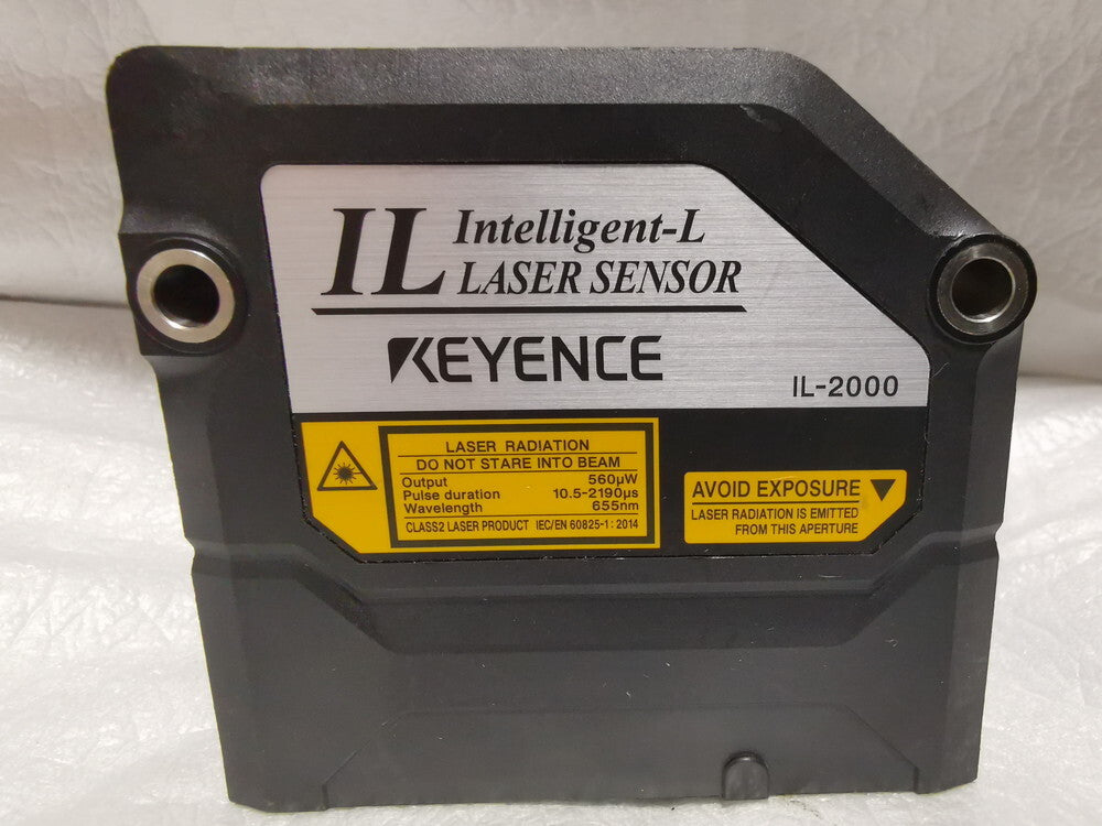 Keyence IL-2000 CMOS Laser Sensor Head 1m-3m [c1237690508]