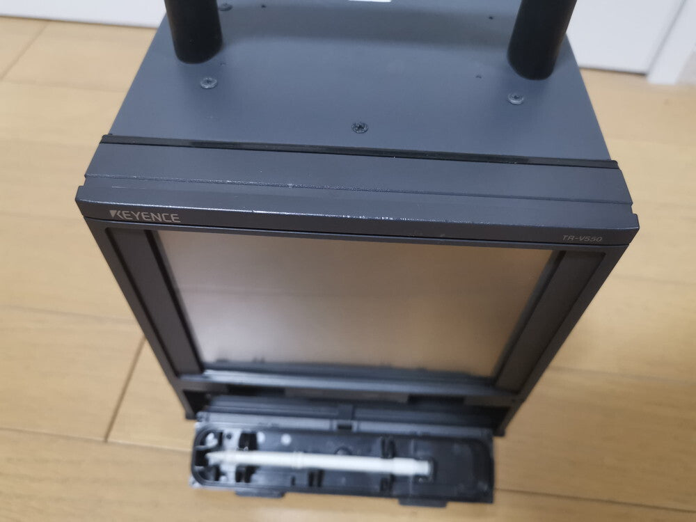 Keyence TR-V550 Data Recorder with TR-TH08 and SJ-U2 [x1237780586]