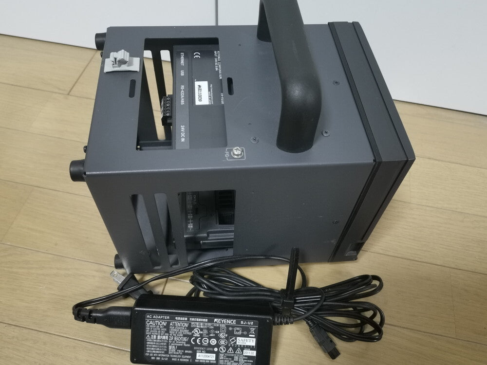 Keyence TR-V550 Data Recorder with TR-TH08 and SJ-U2 [x1237780586]