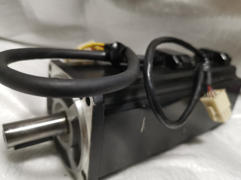 Keyence MV-B75K AC Servo Motor 750W [w1241577373]