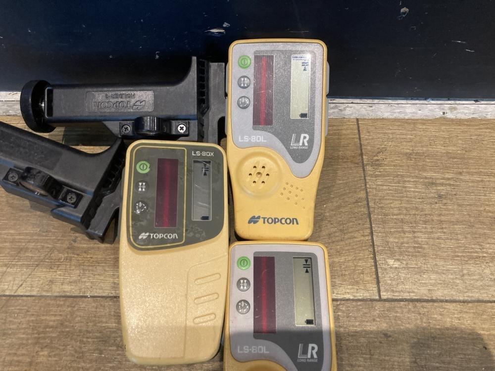 Topcon RL-H5A Loading Laser with 3 Receivers and Tripod [t1241979018]