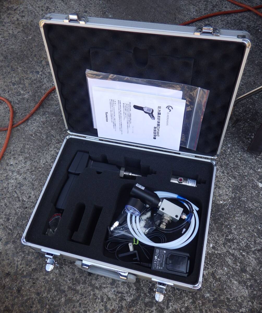 CS Instruments DP-300 Portable Dew Point Meter [f1242034218]