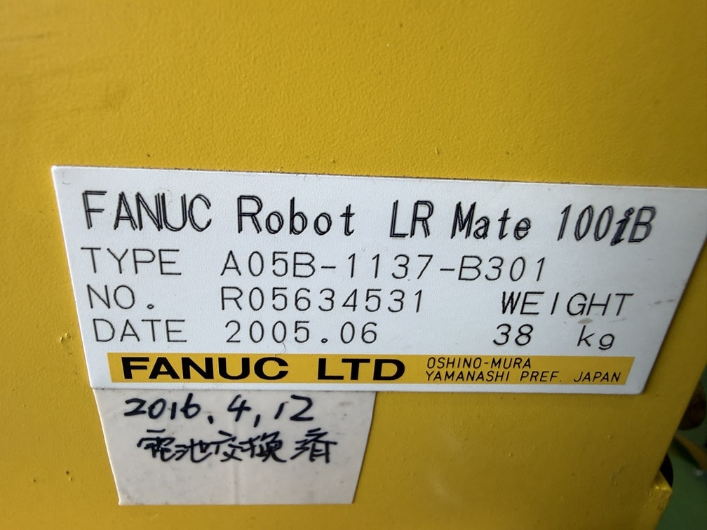 FANUC LR Mate100iB Robot (for parts or not working) [q1247785622]