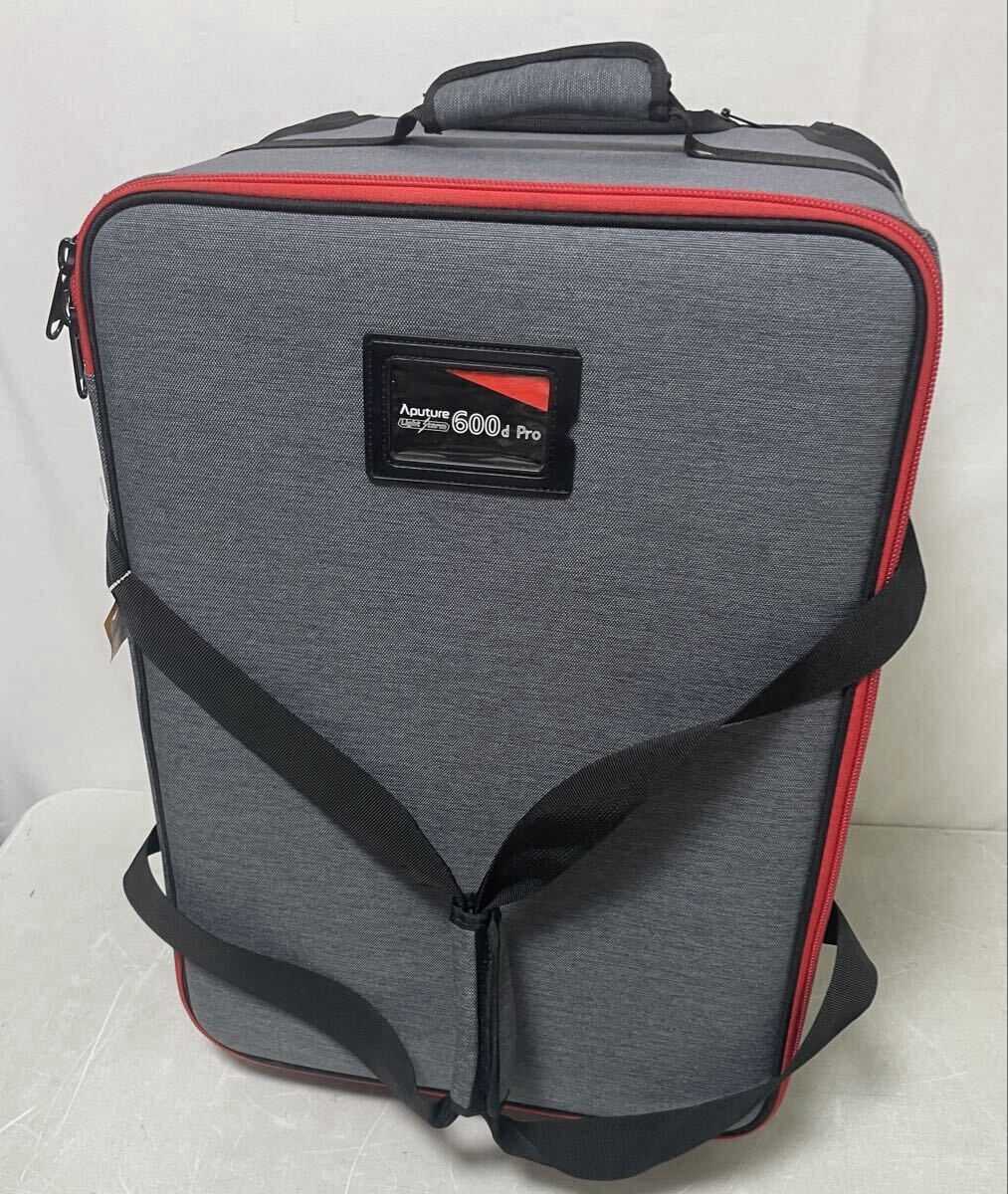 Aputure LS 600d Pro LED Light 600W with Carry Case [r1245636748]