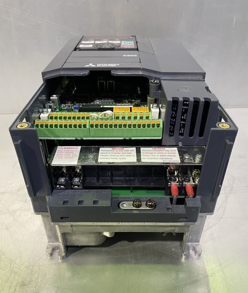 Mitsubishi Electric FR-A820-3.7K-1 Inverter [w1083628335]