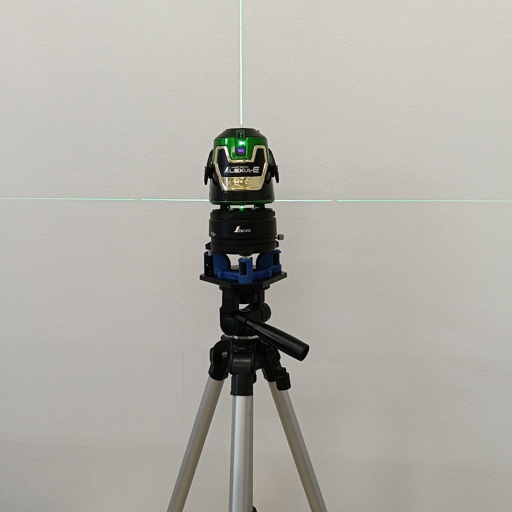 Shinwa LEXIA-E 51AR Green Laser Level with Tripod and Case [u1247840444]