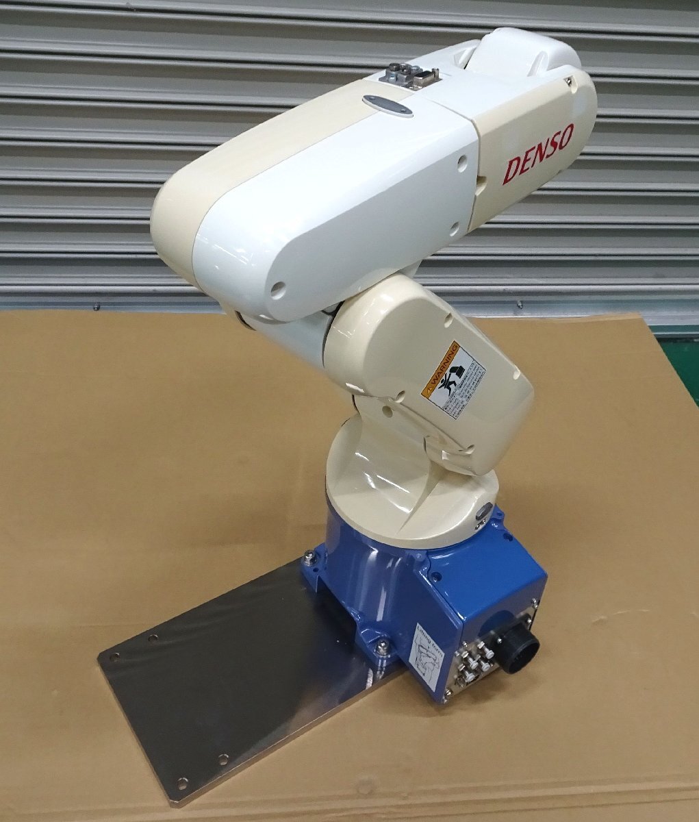 DENSO VP-6242E Industrial Robot with RC7M-VPG5 Controller [w1198785563]