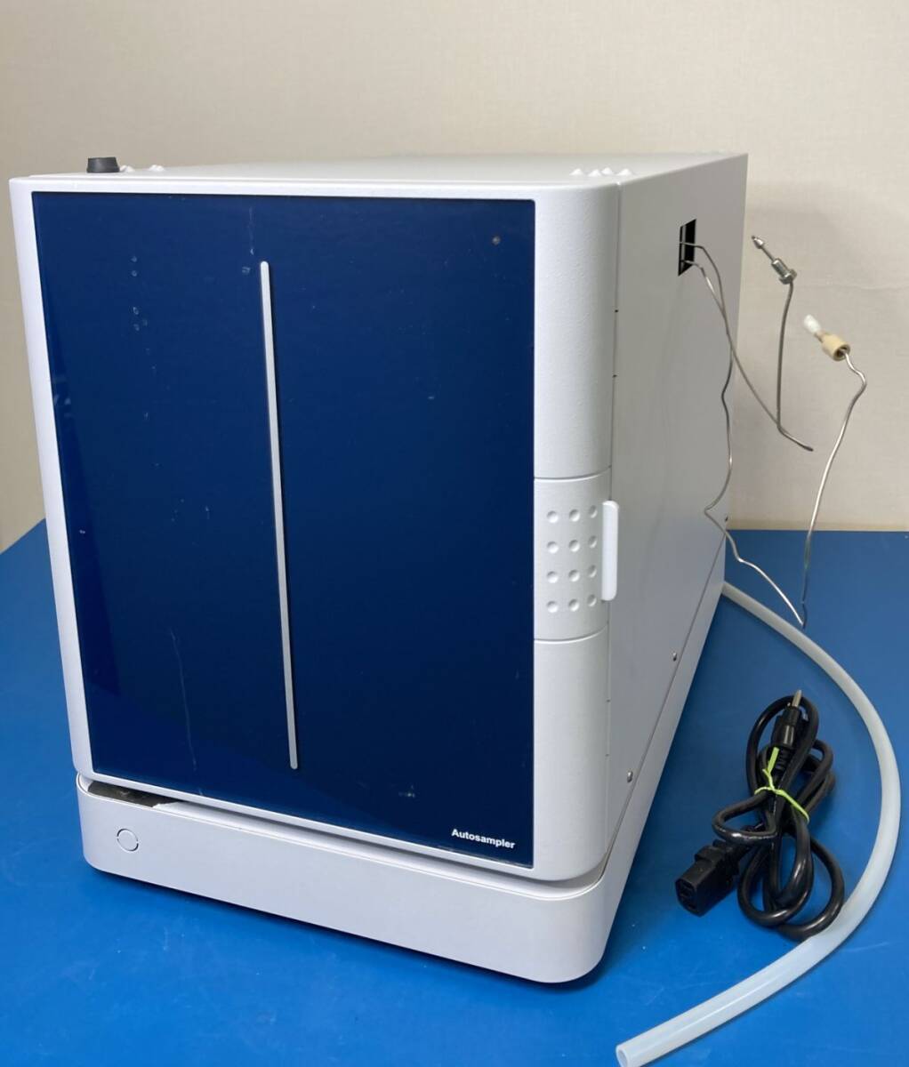 Bruker UHPLC Elute BR840 Autosampler with Drain Base Set [g1236920742]