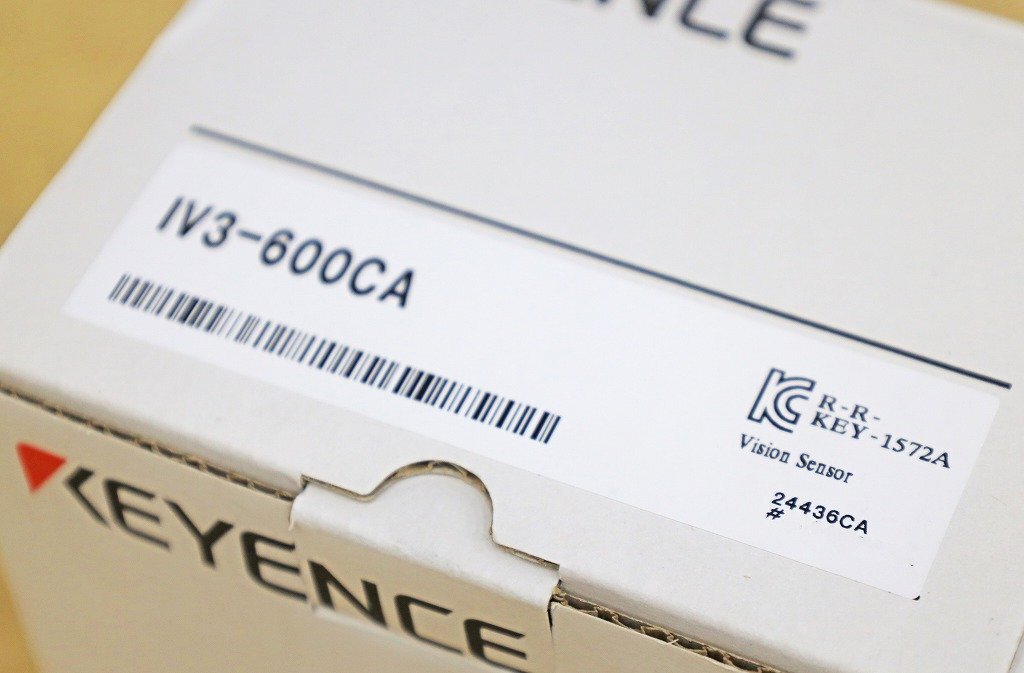KEYENCE IV3-600CA Image Sensor With Built-In Amplifier Wide Field of View AI Equipped [o1209360075]