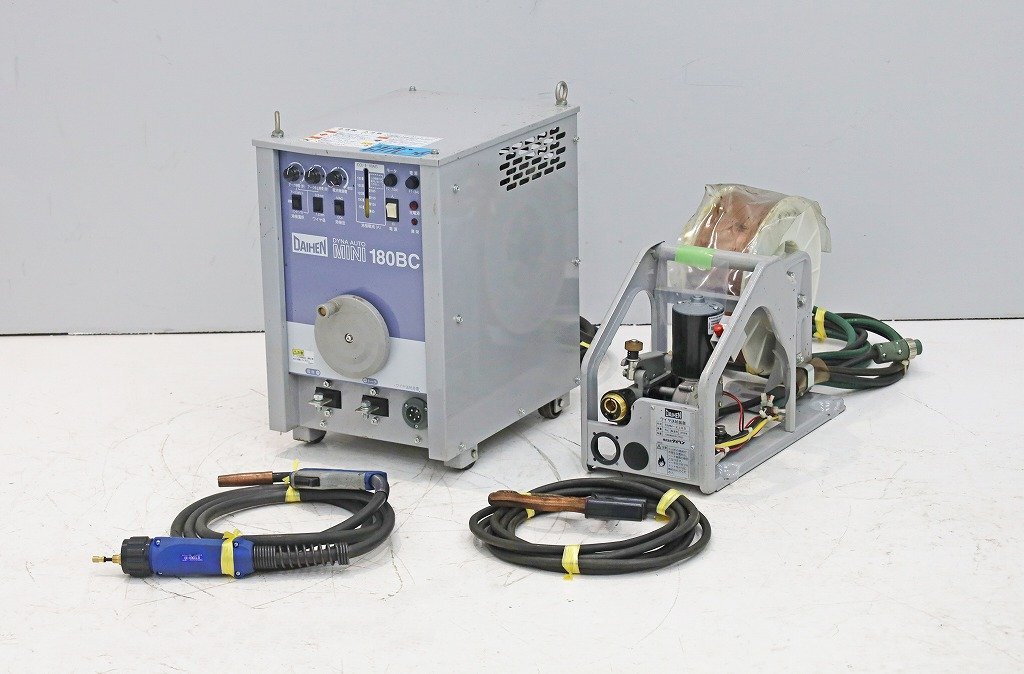 Daihen CPTM-1802(S-1) Semi-Automatic Welding Machine 200V 50Hz/60Hz [j1248508027]