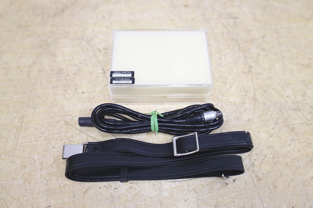 ACCRETECH E-35A Surface Roughness Measuring Instrument [p1191275154]