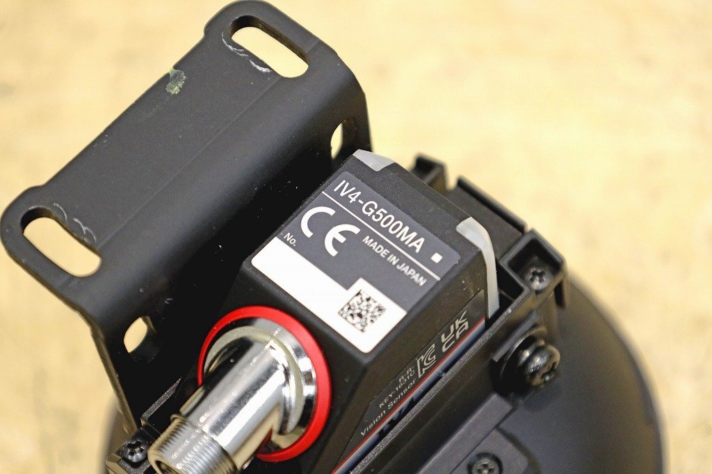 KEYENCE IV4-G500MA Sensor Head with IV2-GD05 Dome Attachment and OP-88649 Amplifier Cable [r1209335948]