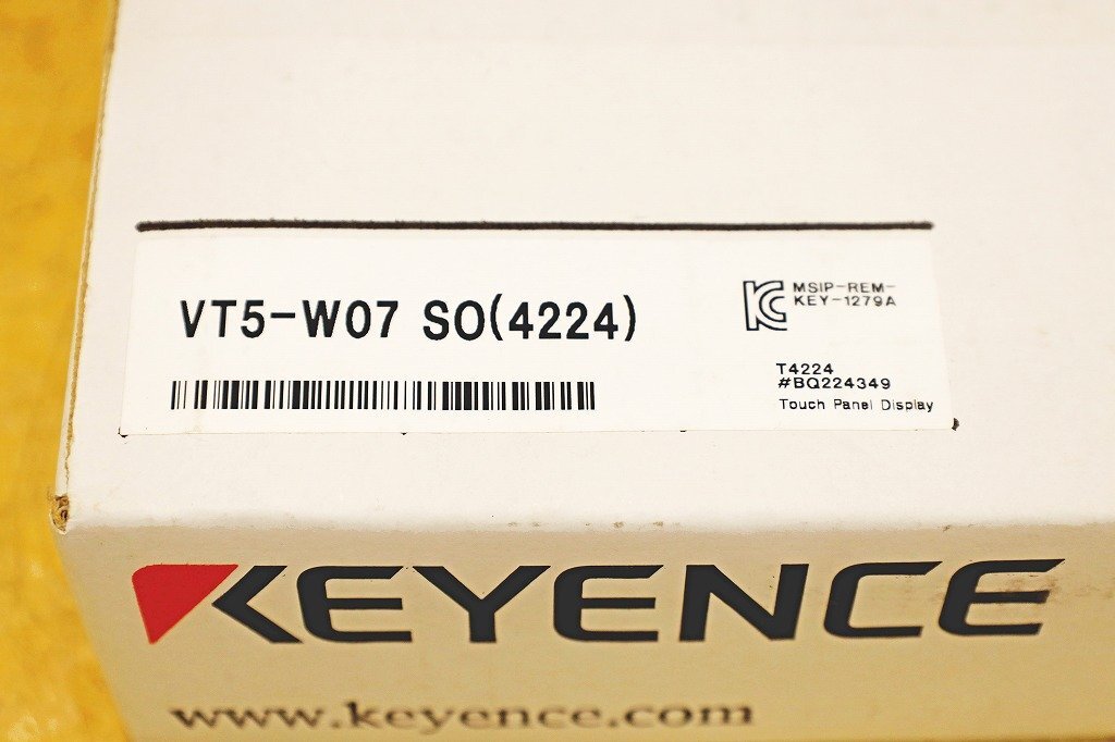 KEYENCE VT5-W07SO Touch Panel Display 7-inch Unused [t1209342976]
