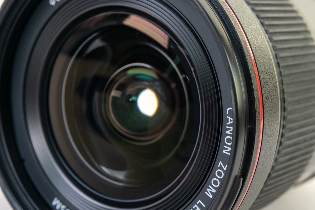 Canon EF16-35mm F2.8 L III USM Lens [o1216426334]