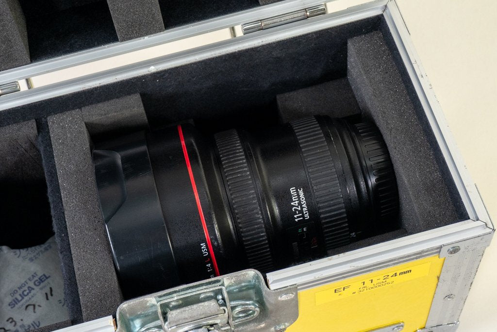 Canon EF11-24mm F4 L USM Zoom Lens [r1216431716]